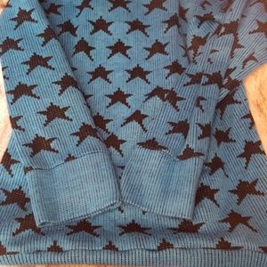 Blue Starprinted turtleneck sweater